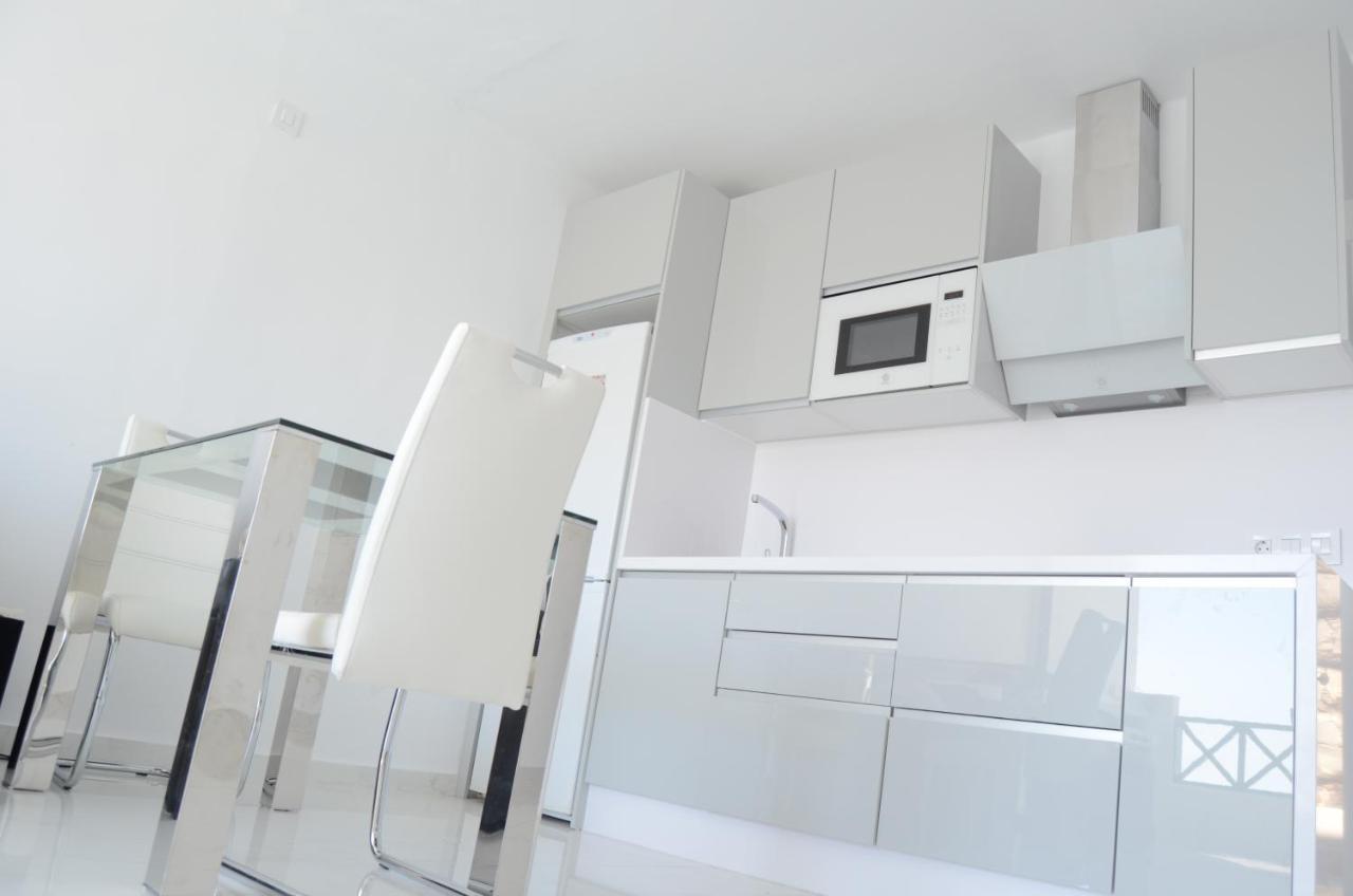 Modern Quiet Apartament Beach Front ซานบาร์โตโลเม ภายนอก รูปภาพ